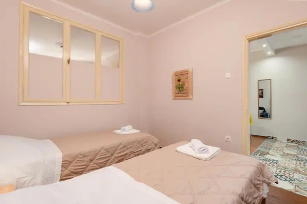 Private Pristine Balcony Home- Heart Of The Center Thessaloníki Eksteriør bilde